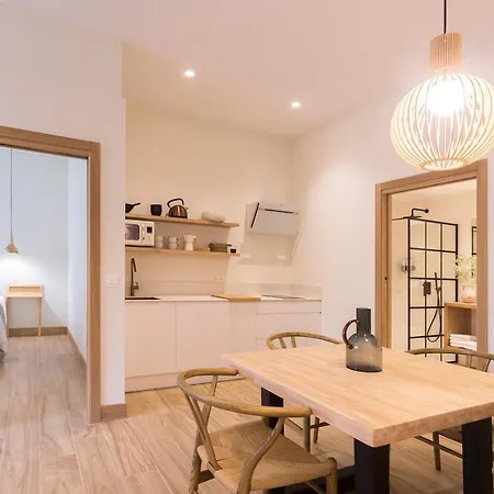 Apartamentuak - Balentziaga * Getaria